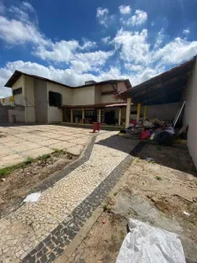 Imóvel Comercial com 4 Quartos para alugar, 400m² no Fátima, Teresina