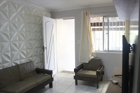 Casa com 2 Quartos para alugar, 70m² no Centro, Guarulhos