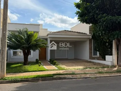 Casa de Condomínio com 3 Quartos para alugar, 175m² no Parque Brasil 500, Paulínia