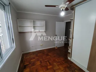 Apartamento com 2 Quartos à venda, 58m² no Vila Ipiranga, Porto Alegre