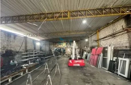 Galpão/Depósito/Armazém à venda, 350m² no Jardim Marajoara, São Paulo