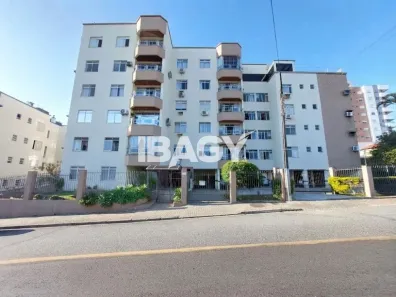 Apartamento com 2 Quartos para alugar, 86m² no Canto, Florianópolis