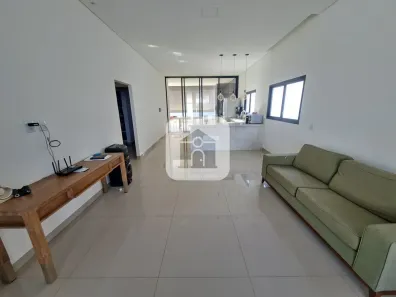 Casa com 3 Quartos à venda, 168m² no Jardim Inconfidência, Uberlândia