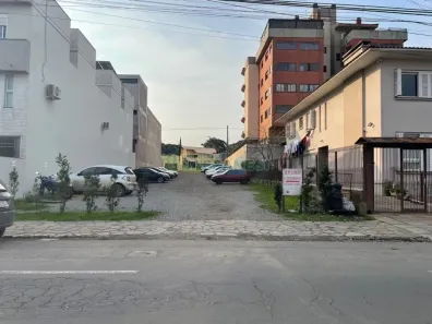 Lote/Terreno à venda, 723m² no Interlagos, Caxias do Sul
