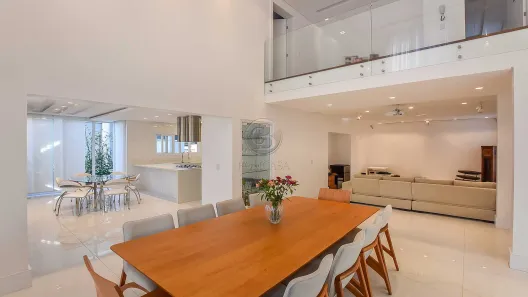 Casa de Condomínio com 4 Quartos à venda, 376m² no São Braz, Curitiba