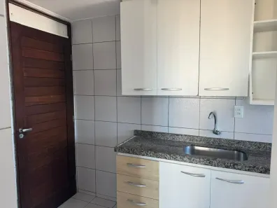 Apartamento com 2 Quartos para alugar, 65m² no Manaíra, João Pessoa