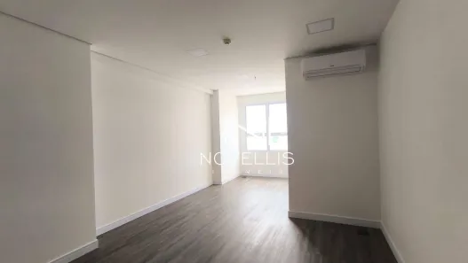 Sala Comercial para alugar, 28m² no Centro, Jacareí