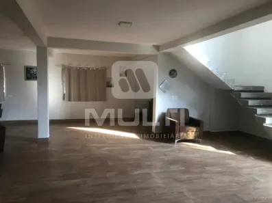 Fazenda/Sítio com 3 Quartos à venda, 285m² no Panorama, Uberlândia