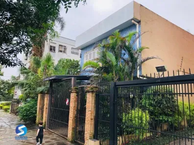 Casa com 4 Quartos à venda, 400m² no São João, Porto Alegre