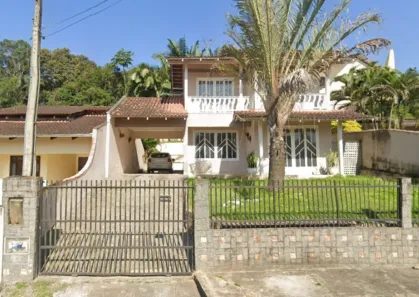 Sobrado com 4 Quartos à venda, 185m² no Santa Catarina, Joinville