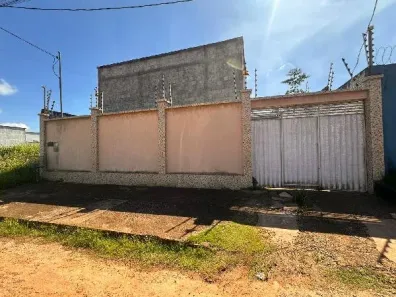 Casa com 2 Quartos à venda, 116m² no Loteamento Jaguar, Rio Branco