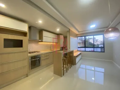 Apartamento com 2 Quartos para alugar, 70m² no Praia dos Amores, Balneário Camboriú