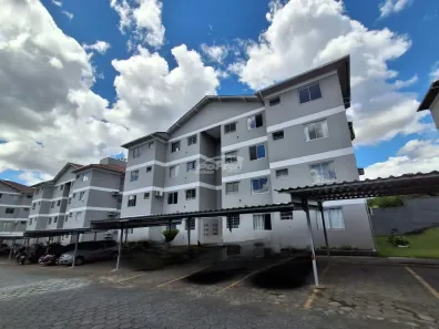 Apartamento com 2 Quartos para alugar, 55m² no Itoupava Central, Blumenau