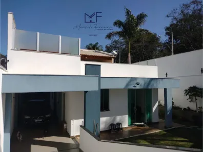 Casa com 3 Quartos à venda, 200m² no Sonho Verde, Florestal