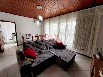 Casa com 3 Quartos à venda, 164m² no Balneário, Florianópolis
