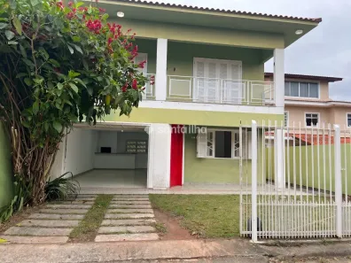 Casa com 4 Quartos para alugar, 160m² no Campeche, Florianópolis