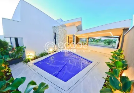 Casa de Condomínio com 3 Quartos à venda, 230m² no Jardim Inconfidência, Uberlândia