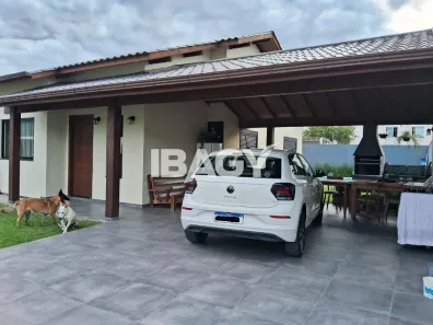 Casa com 2 Quartos para alugar, 62m² no Guarda do Cubatão, Palhoça
