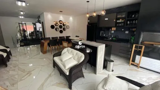 Casa com 5 Quartos à venda, 400m² no Vila São Jorge, São Vicente