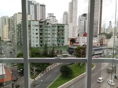 Sala Comercial à venda, 73m² no Ariribá, Balneário Camboriú