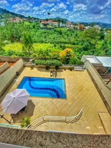 Casa com 4 Quartos à venda, 426m² no Parque Jardim da Serra, Juiz de Fora