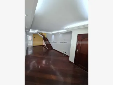 Sobrado com 3 Quartos à venda, 246m² no Vila Pires, Santo André
