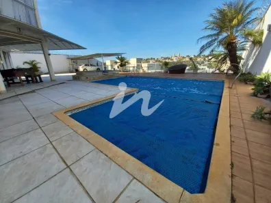 Casa com 5 Quartos à venda, 830m² no Vigilato Pereira, Uberlândia