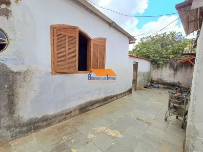 Casa com 3 Quartos à venda, 220m² no Aparecida, Belo Horizonte