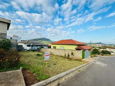 Lote/Terreno à venda, 200m² no , Cachoeira de Minas