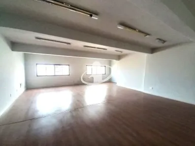 Sala Comercial para alugar, 90m² no Nossa Senhora Aparecida, Uberlândia