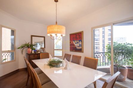 Apartamento com 4 Quartos à venda, 300m² no Vila Suzana, São Paulo