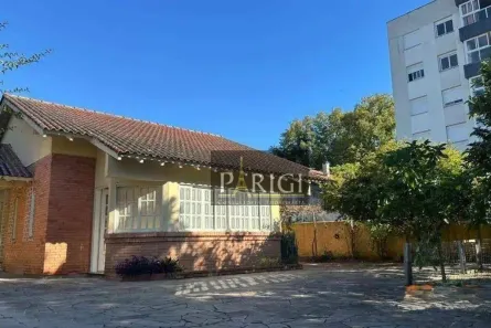 Casa com 4 Quartos para alugar, 150m² no Camaquã, Porto Alegre