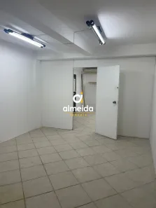 Sala Comercial com 4 Quartos à venda, 85m² no Centro, Santa Maria