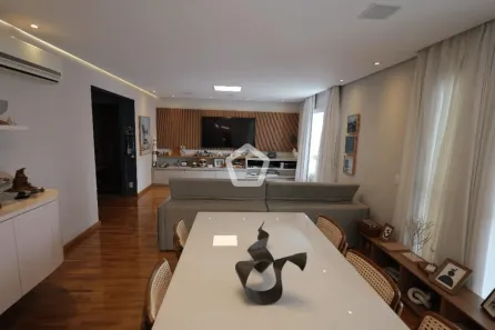 Apartamento com 8 Quartos à venda, 210m² no Vila Olímpia, São Paulo