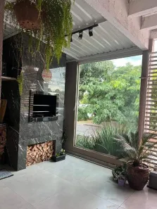 Casa com 2 Quartos para alugar, 55m² no Santa Cruz, Cascavel