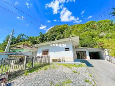 Casa com 4 Quartos à venda, 110m² no Progresso, Blumenau