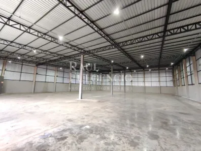 Galpão/Depósito/Armazém para alugar, 1200m² no Indústrias Leves, Londrina