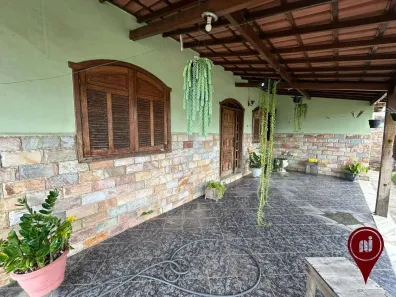 Casa com 4 Quartos à venda, 200m² no Inconfidentes, Contagem