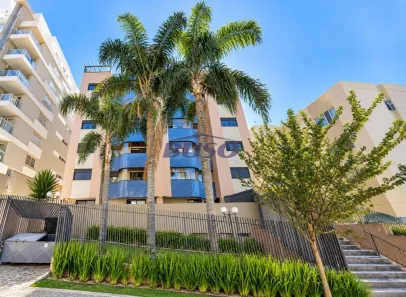 Apartamento com 2 Quartos para alugar, 86m² no Água Verde, Curitiba