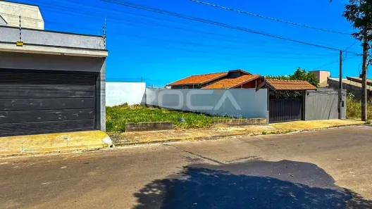 Lote/Terreno à venda, 250m² no Jardim Embaré, São Carlos