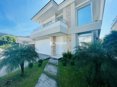Casa com 3 Quartos à venda, 248m² no Pedra Branca, Palhoça