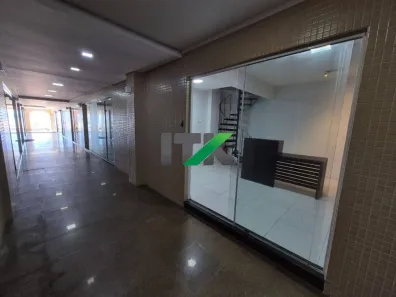 Sala Comercial para alugar, 70m² no Centro, Balneário Camboriú