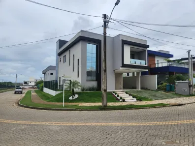 Casa de Condomínio com 4 Quartos à venda, 248m² no Cidade Alpha, Eusébio