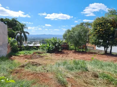 Lote/Terreno à venda, 300m² no Feitoria, São Leopoldo