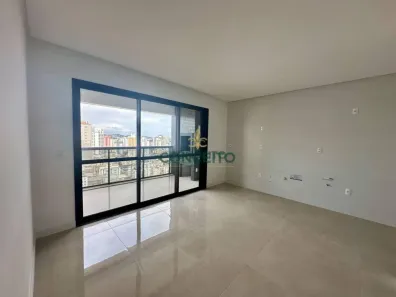 Apartamento com 2 Quartos à venda, 76m² no Kobrasol, São José