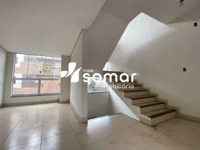 Ponto Comercial para alugar, 200m² no Niterói, Divinópolis