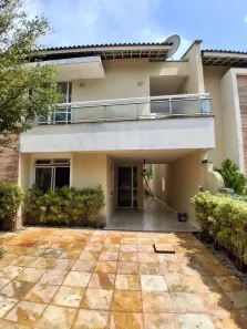 Casa de Condomínio com 4 Quartos à venda, 148m² no Lagoa Redonda, Fortaleza