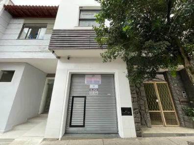 Ponto Comercial para alugar, 113m² no Centro, Juiz de Fora