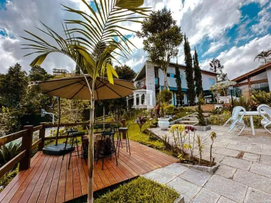 Casa com 4 Quartos à venda, 500m² no Golfe, Teresópolis