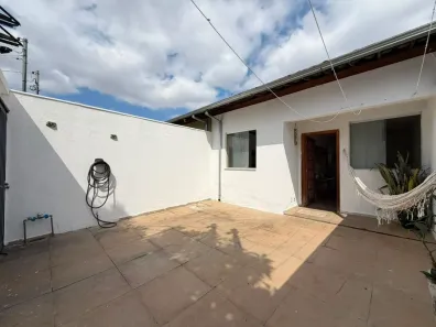 Casa com 2 Quartos à venda, 90m² no Mantiqueira, Belo Horizonte
